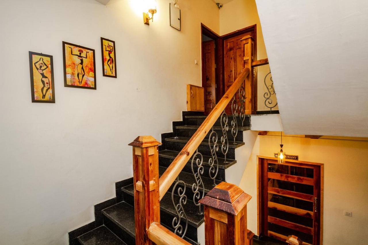 Tripli Hotels Stone House Cottage Manāli Zewnętrze zdjęcie